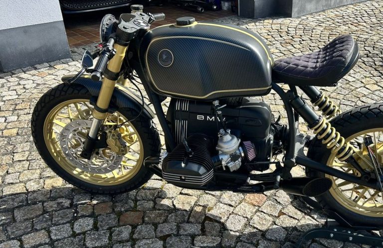 Motorrad mit Wassertransferdruck bedruckt 